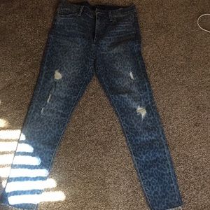 Leopard denim skinny jean